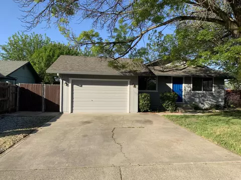 2640 Toyon St, Anderson, CA 96007 photo 1