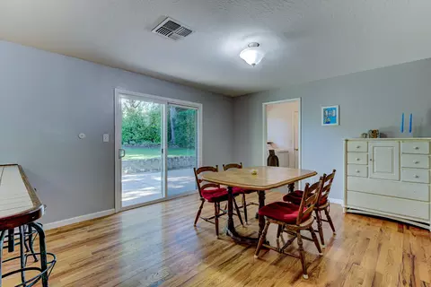 590 Terrace Dr, Redding, CA 96002 photo 11