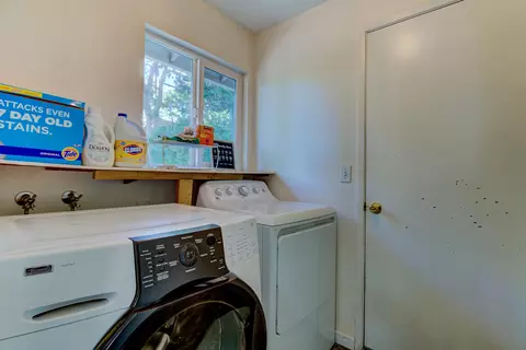 590 Terrace Dr, Redding, CA 96002 photo 16