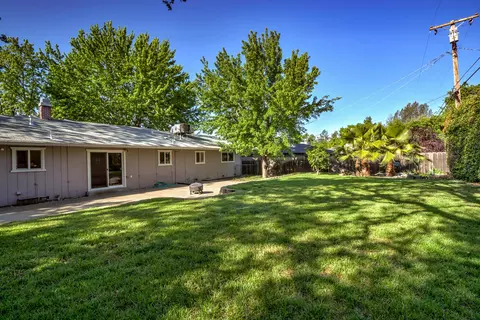 590 Terrace Dr, Redding, CA 96002 photo 30