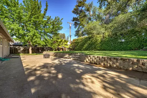 590 Terrace Dr, Redding, CA 96002 photo 29