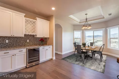 730 Sunriver Ln, Redding, CA 96001 photo 13