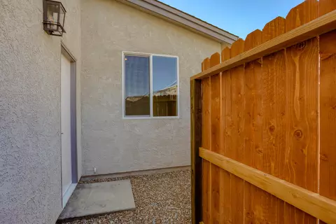 872 Congaree, Redding, CA 96001 photo 37