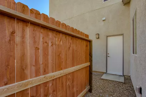 872 Congaree, Redding, CA 96001 photo 36