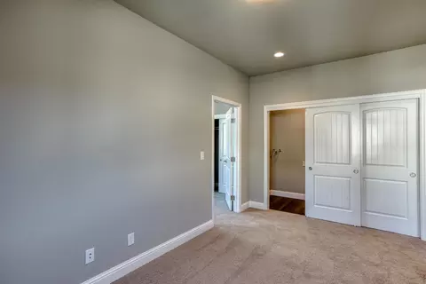 872 Congaree, Redding, CA 96001 photo 22