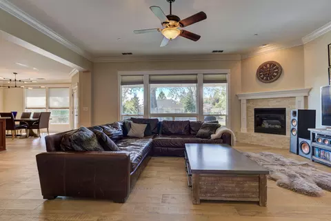4876 Fiddleneck Dr, Redding, CA 96002 photo 11