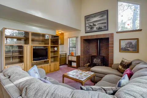 6055 Gleneagles Ct, Redding, CA 96003 photo 14