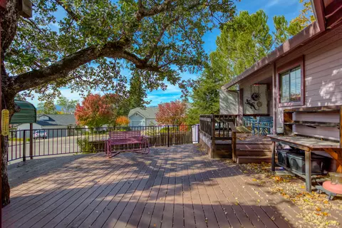 6055 Gleneagles Ct, Redding, CA 96003 photo 24