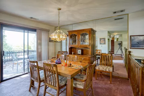 6055 Gleneagles Ct, Redding, CA 96003 photo 9