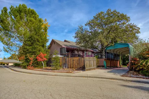 6055 Gleneagles Ct, Redding, CA 96003 photo 6
