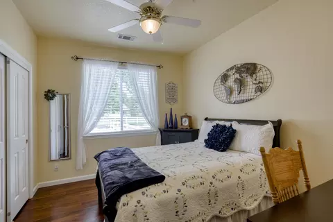 992 Paramount Way, Redding, CA 96003 photo 56