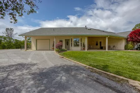 992 Paramount Way, Redding, CA 96003 photo 62