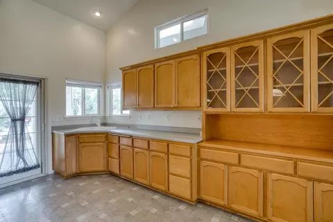 992 Paramount Way, Redding, CA 96003 photo 68