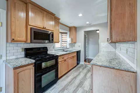 3594 Echo Rd, Redding, CA 96002 photo 6