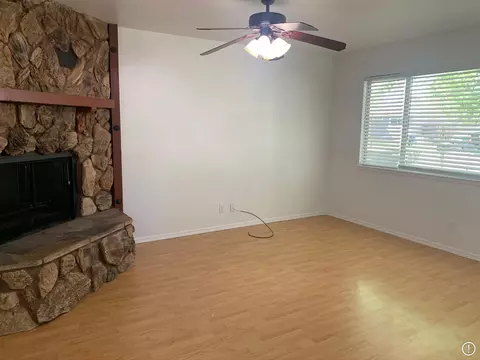 2391 Nebula St, Redding, CA 96002 photo 2