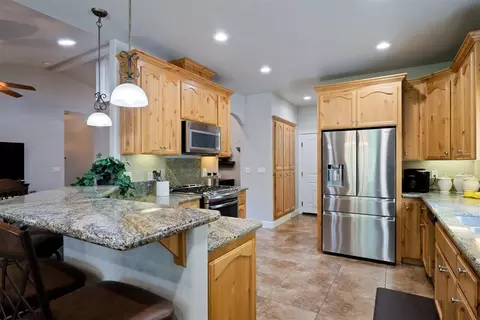 6475 Ledgestone Ct, Anderson, CA 96007 photo 14