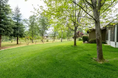 6475 Ledgestone Ct, Anderson, CA 96007 photo 49