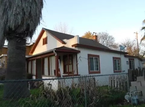 636 Potter St, Red Bluff, CA 96080 photo 3