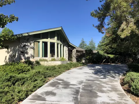 840 Redbud Dr, Redding, CA 96001 photo 1