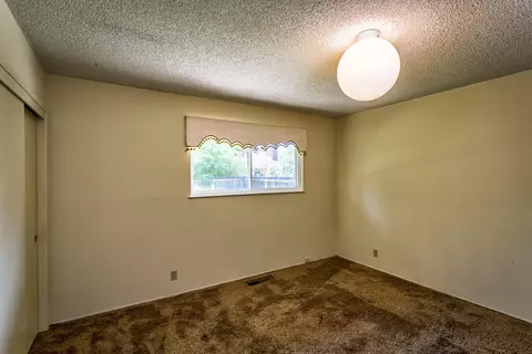 840 Redbud Dr, Redding, CA 96001 photo 19