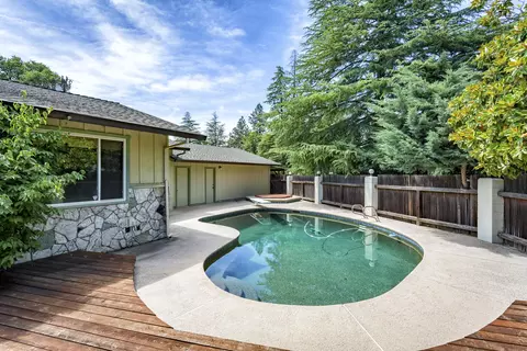 840 Redbud Dr, Redding, CA 96001 photo 32