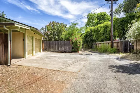 840 Redbud Dr, Redding, CA 96001 photo 34
