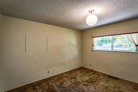 840 Redbud Dr, Redding, CA 96001 photo 18