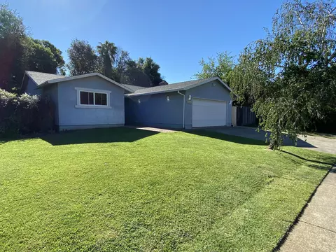 2585 Rosebud Ln, Redding, CA 96002 photo 1