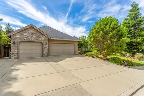 2359 Tradition Way, Redding, CA 96001 photo 32