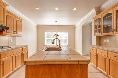 2359 Tradition Way, Redding, CA 96001 photo 10