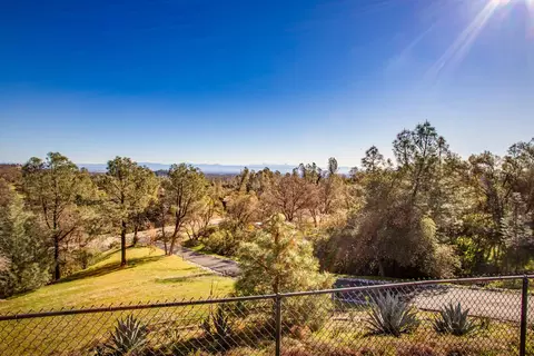15433 Mountain Shadows Dr, Redding, CA 96001 photo 28