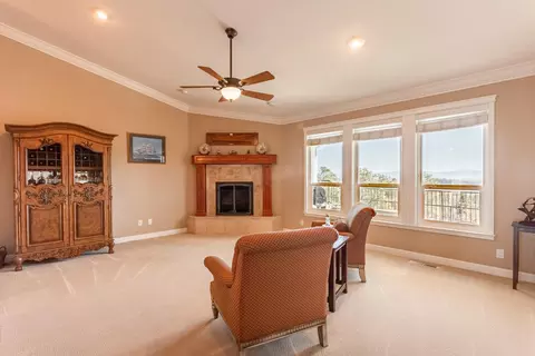 15433 Mountain Shadows Dr, Redding, CA 96001 photo 7