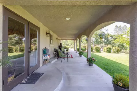 20010 Brave St, Redding, CA 96003 photo 8