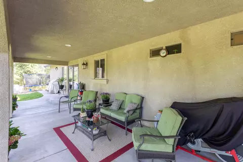 20010 Brave St, Redding, CA 96003 photo 33