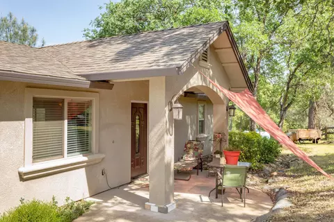 20010 Brave St, Redding, CA 96003 photo 23