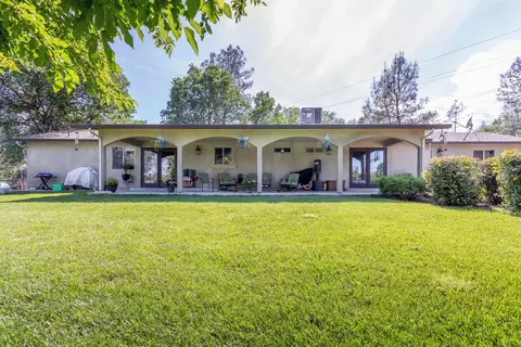 20010 Brave St, Redding, CA 96003 photo 32