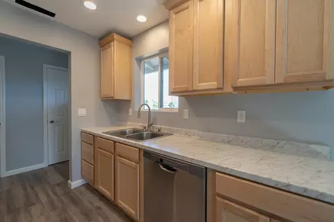 1680 2nd St, Anderson, CA 96007 photo 3
