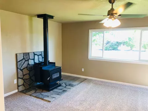3668 Fairgrounds Dr, Anderson, CA 96007 photo 11