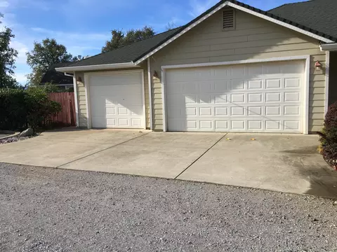 12465 Intermountain Rd, Redding, CA 96003 photo 2