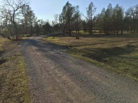 12465 Intermountain Rd, Redding, CA 96003 photo 28