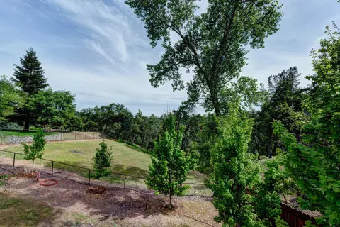 2631 Howard Dr, Redding, CA 96001 photo 53