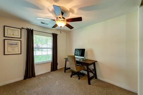2631 Howard Dr, Redding, CA 96001 photo 37