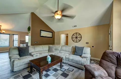 2631 Howard Dr, Redding, CA 96001 photo 33