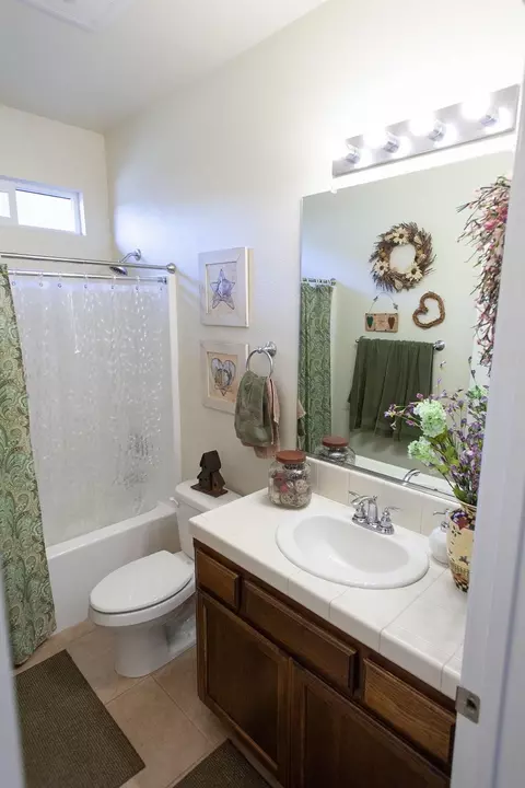 1165 Colorado Ct, Redding, CA 96003 photo 9