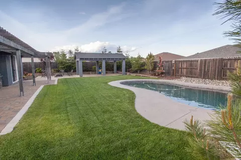 1165 Colorado Ct, Redding, CA 96003 photo 11