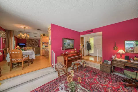 3310 Winding Way, Redding, CA 96003 photo 14