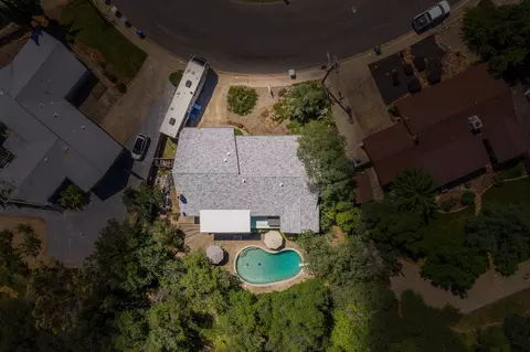 3310 Winding Way, Redding, CA 96003 photo 3