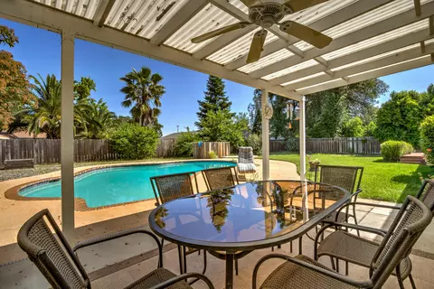 1322 Ledell Dr, Redding, CA 96002 photo 23