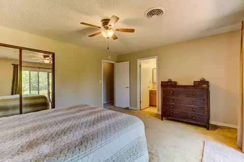 1322 Ledell Dr, Redding, CA 96002 photo 20