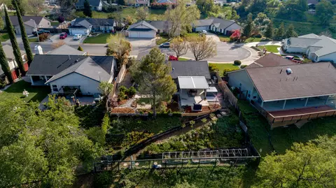 4488 Rose Terrace Dr, Redding, CA 96001 photo 57